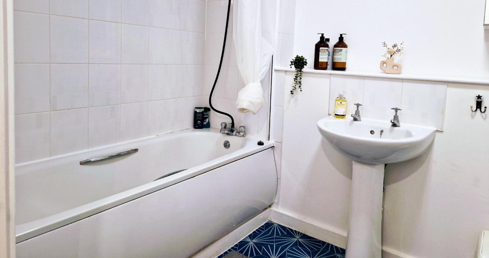 Business & Leisure City Centre 2 Bed En-Suite Apartment With Free Parking And Netflix Coventry Exterior photo