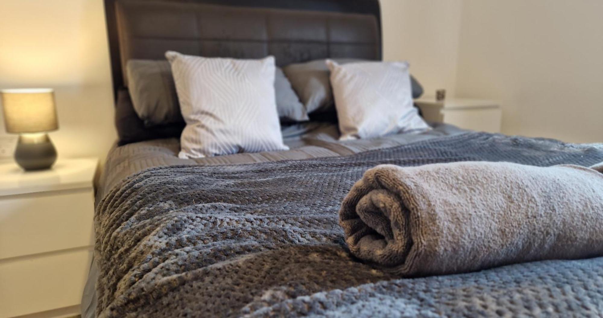 Business & Leisure City Centre 2 Bed En-Suite Apartment With Free Parking And Netflix Coventry Exterior photo